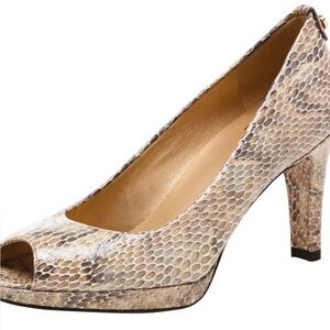 Stuart Weitzman Plainfield snake print pumps